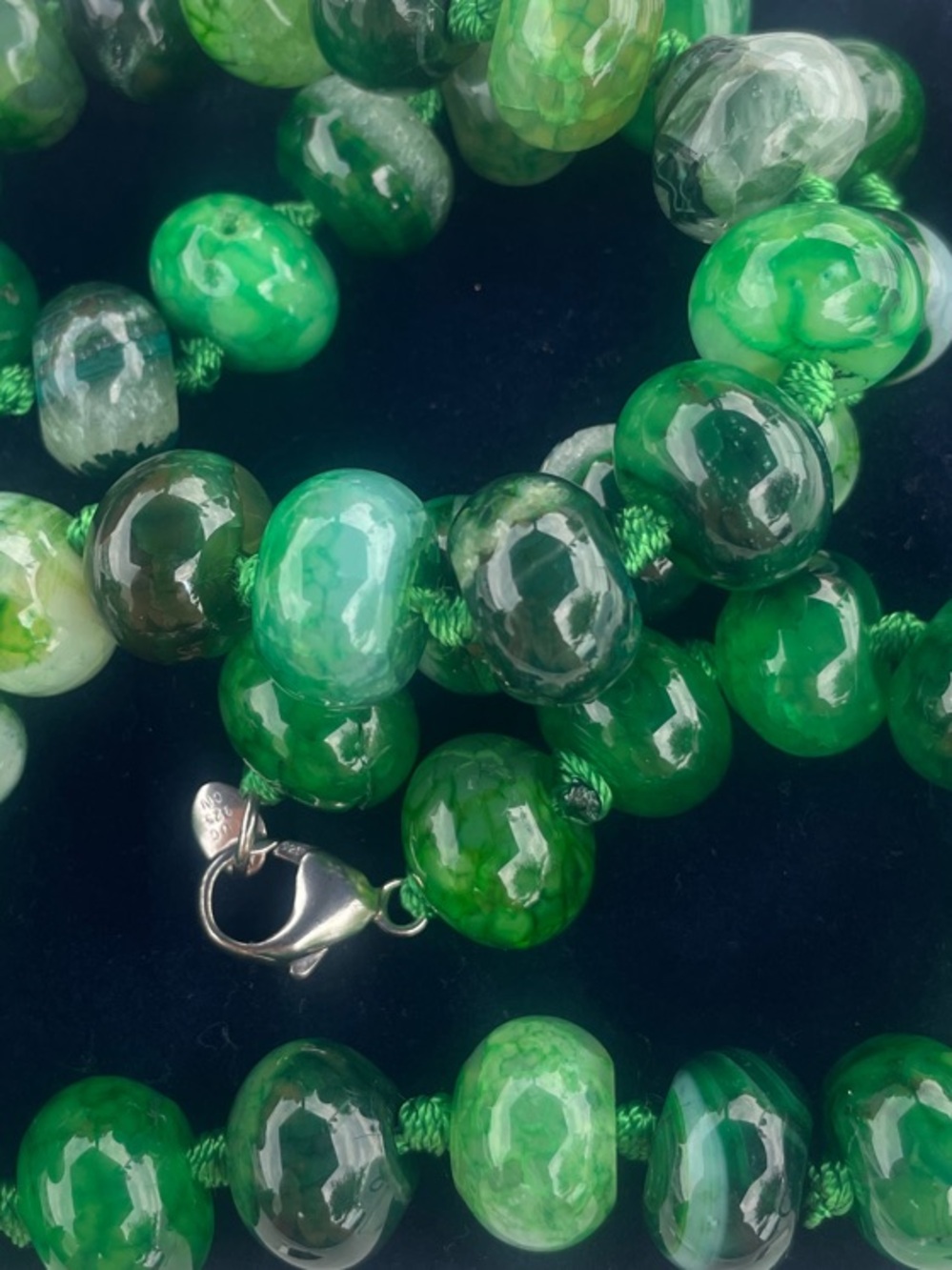 Green Agate Bead Necklace - Polished Glassy Green Strand
